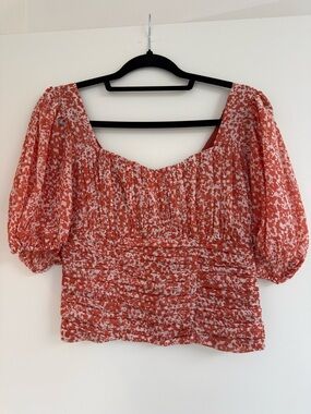 Abercrombie & Fitch Coral and White Puff-Sleeve Ruched Top